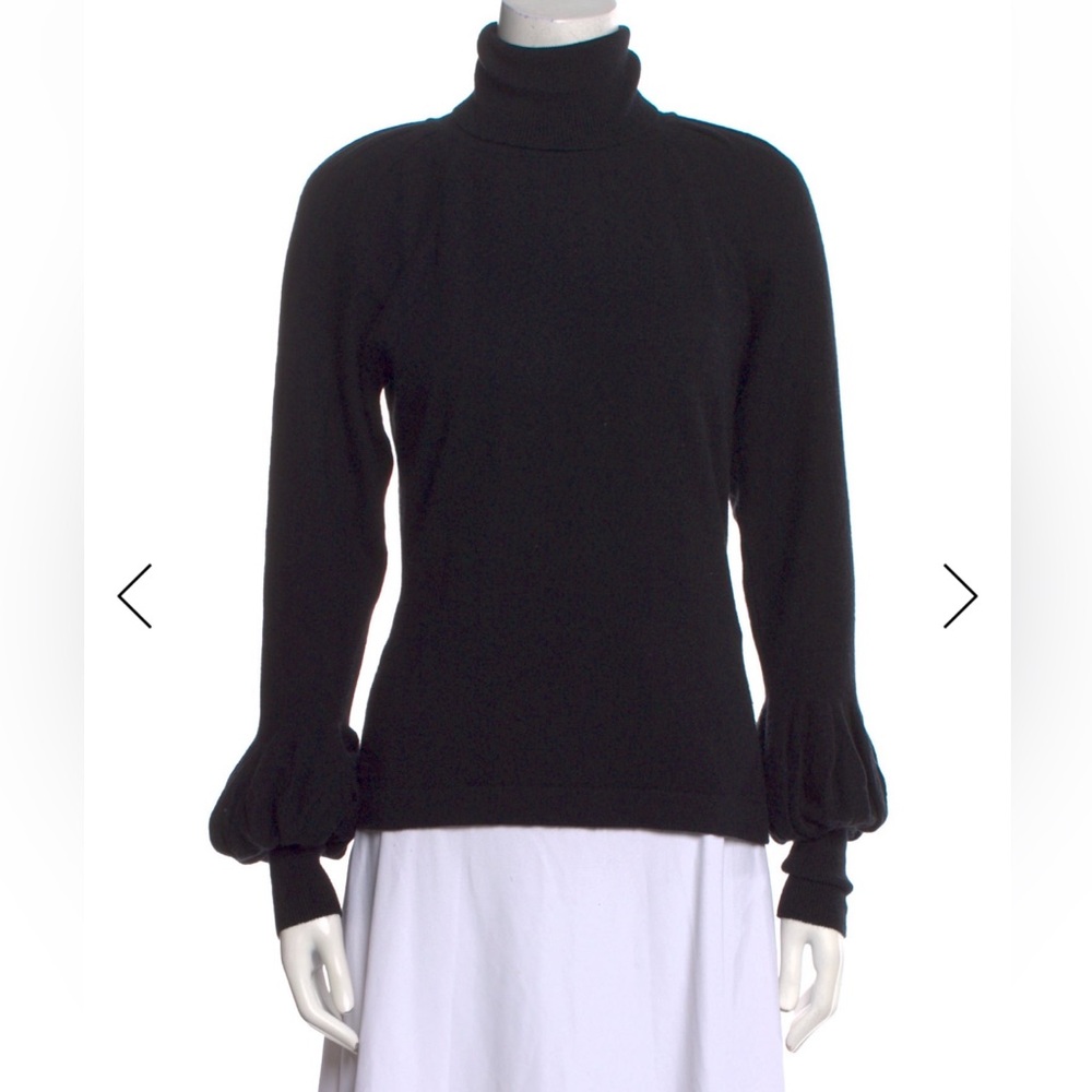 Escada cashmere puff sleeve shoulder Black Turtleneck Sweater size large 44
